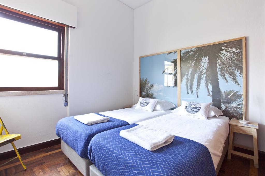 Bed and Breakfast Lost Caparica Surf House Costa da Caparica Zimmer foto