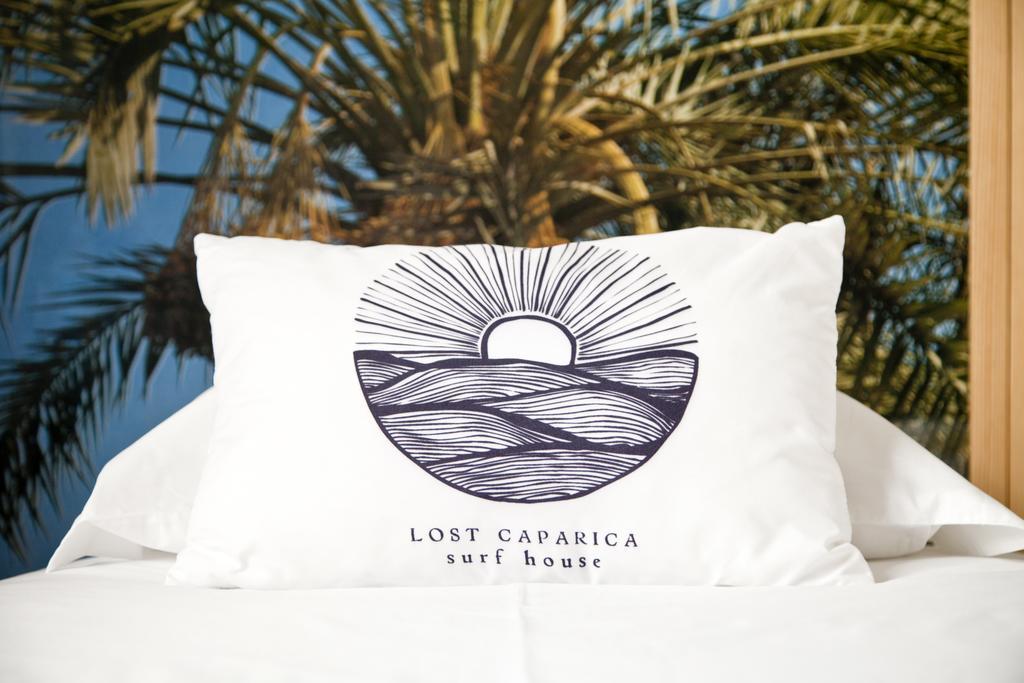 Bed and Breakfast Lost Caparica Surf House Costa da Caparica Exterior foto